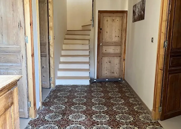 Dom wakacyjny Charming Master House With Private Pool *